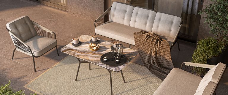 Metal Wood-Grain Chair